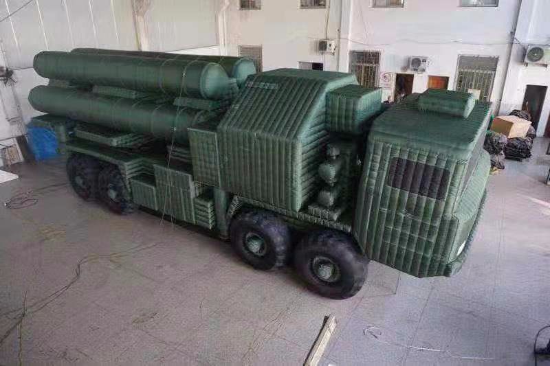 乌尔禾军用小型导弹车